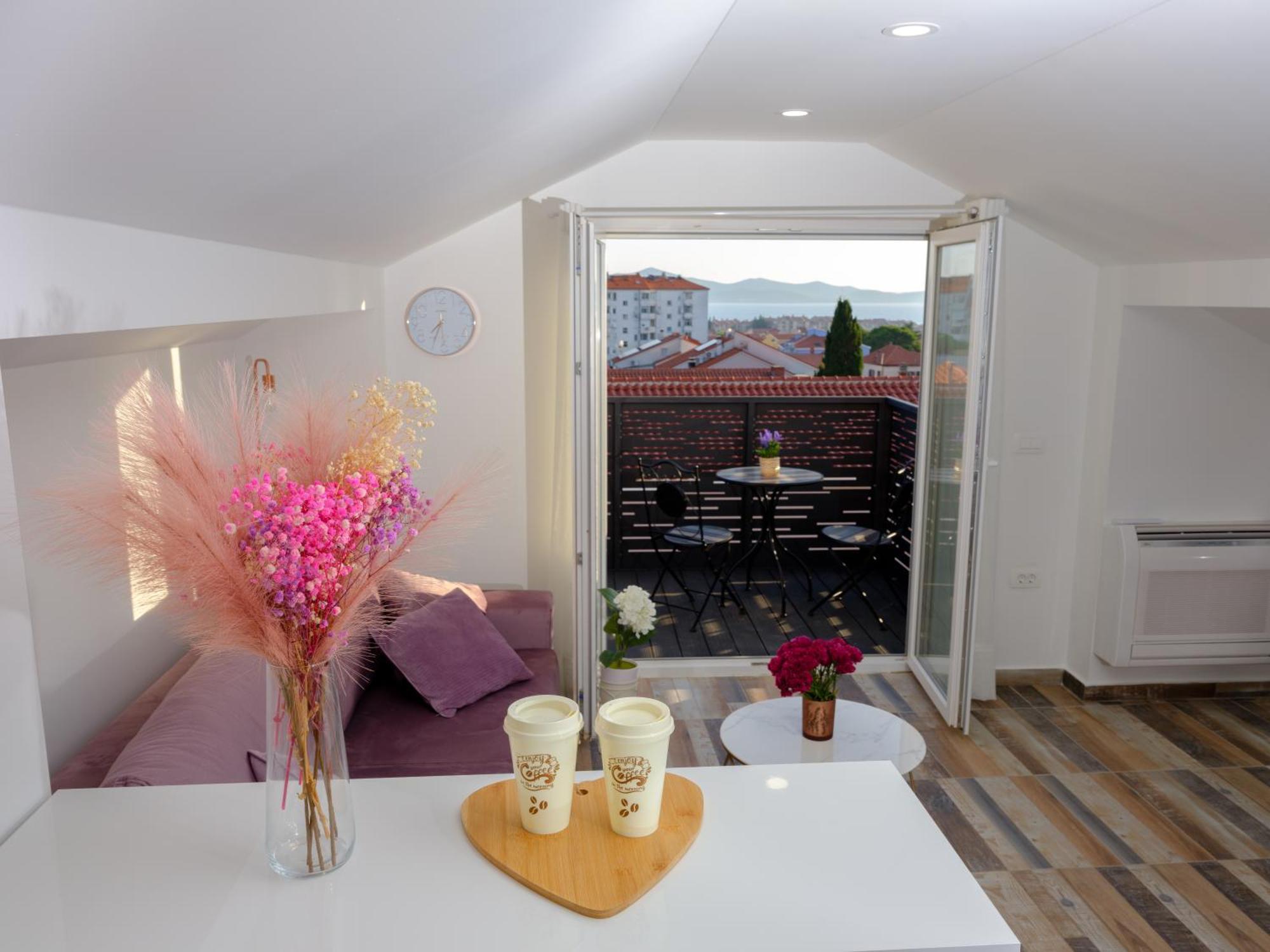 Seaview Apartments Roberta ซาดาร์ ภายนอก รูปภาพ