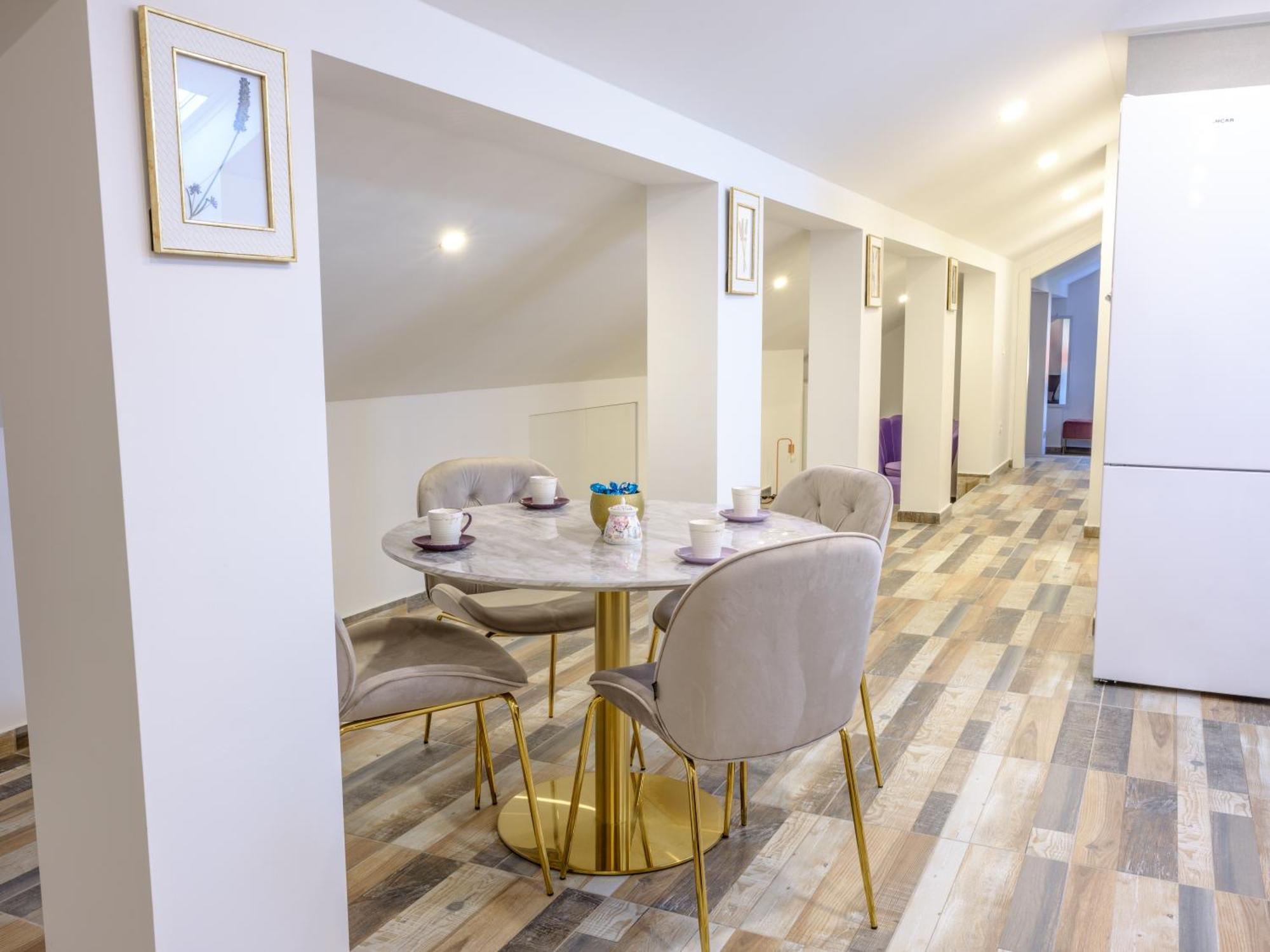Seaview Apartments Roberta ซาดาร์ ห้อง รูปภาพ